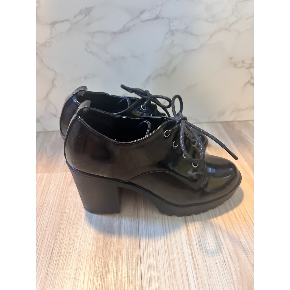 Top Moda Women's Black Platform Heel Lug Sole Lace Up Ankle Boots - Picture 4 of 7